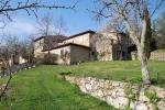 The Farmhouse Poderino on the green hills near Flo