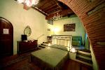 The green room - Casa dei Tintori b&b in Florence