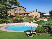 Tenuta Quadrifoglio Farmhouse in Tuscany